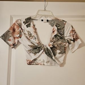 Floral Crop Top, New Without Tags, S/XS